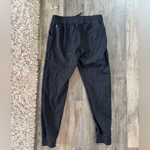 WOMENS ZYIA JOGGERS SIZE MEDIUM